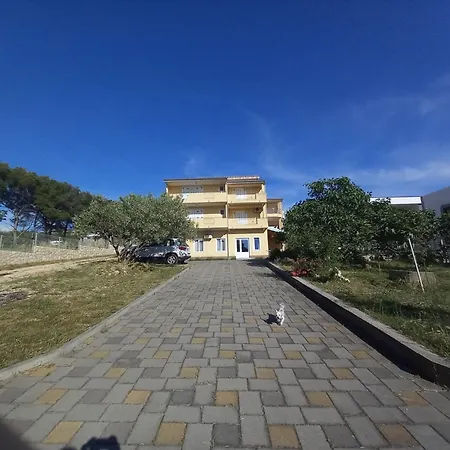 Apartment With Parking Space Drage, Biograd - 25310