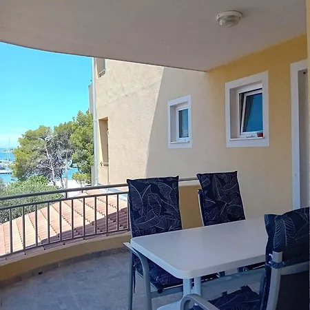 Apartamento With Parking Space Drage, Biograd - 25310 Pakoštane